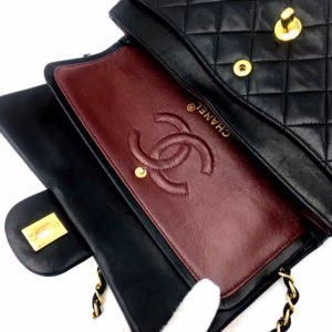 Borsa-chanel-timeless-vintage-interno-borgogna