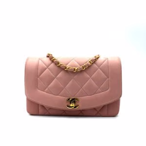 chanel-diana-bag-vintage-pink