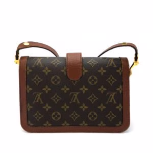 0589FA20-9ACF-48F6-B529-D1B941910C03