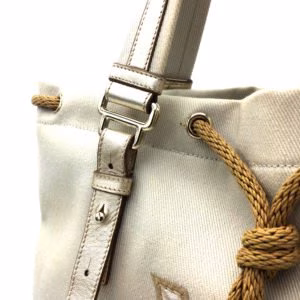 Foto 15-04-19, 10 45 38