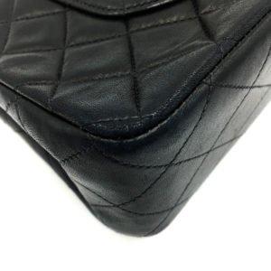 Borsa-chanel-timeless-vintage-nera-media-angolo