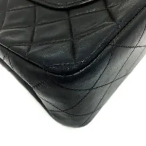 Borsa-chanel-timeless-vintage-nera-media-angolo