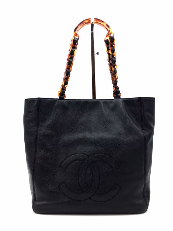 chanel-vintage-shopping-bag-cavar-leather
