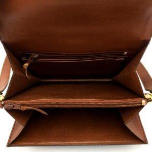 ACEBCB51-661F-494C-B6D2-42BEFF941AB1