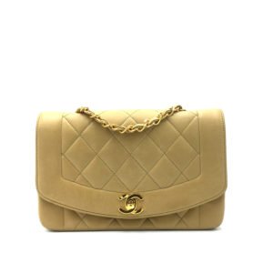 chanel-diana-bag-vintage-beige